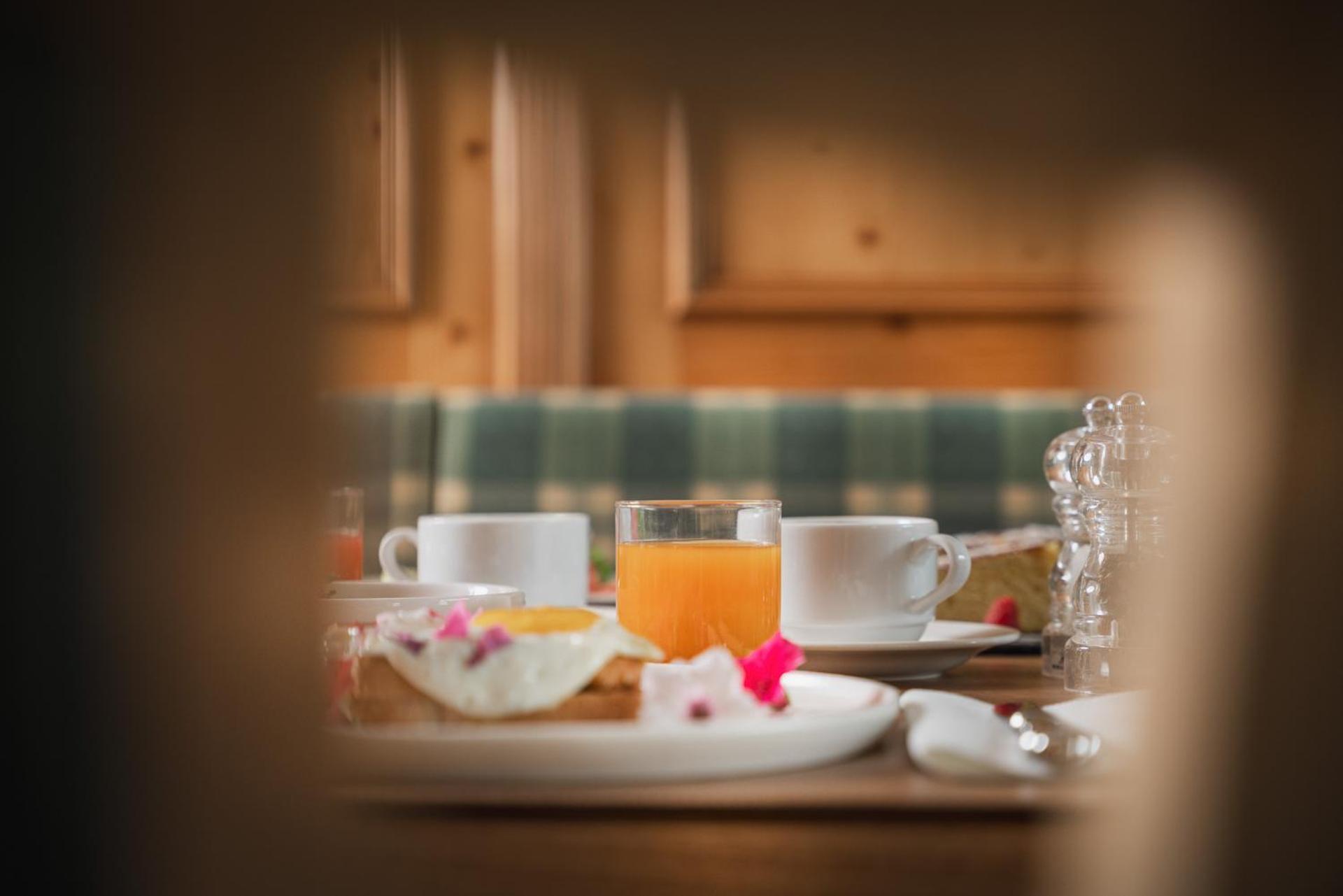 מדונה די קמפיליו Hotel Gianna מראה חיצוני תמונה