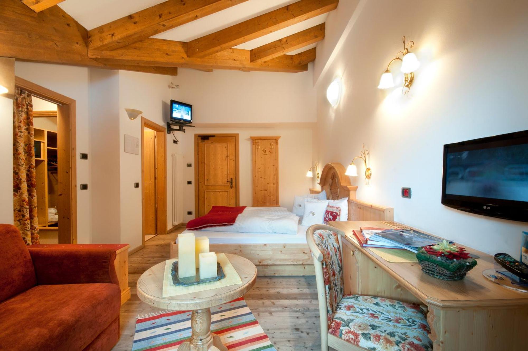 מדונה די קמפיליו Hotel Gianna מראה חיצוני תמונה