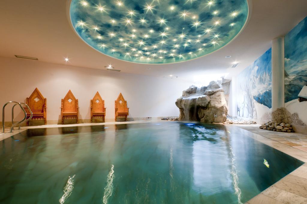 מדונה די קמפיליו Hotel Gianna מראה חיצוני תמונה